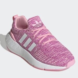 Adidas Swift Run 22 sneakers in true pink and white Girls Size 4.5